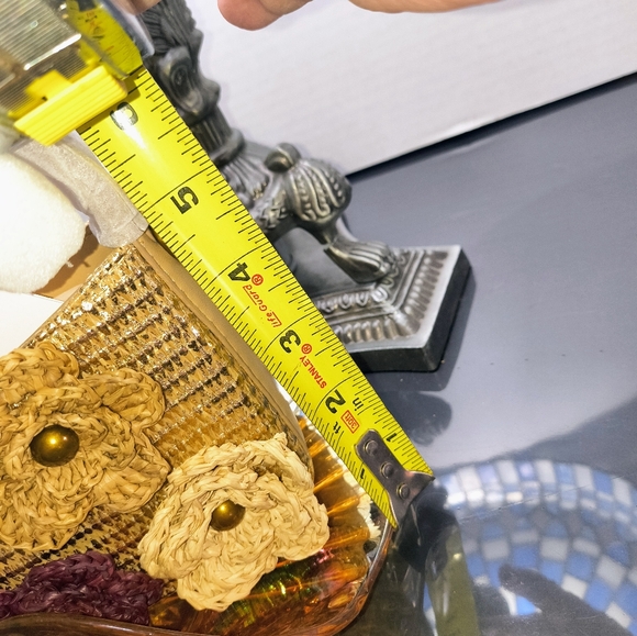 Kurt Geiger London Mini Flower Bond Shoulder Bag - Picture 4 of 11